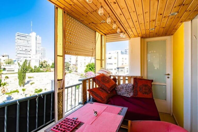 דירת 2 חדרים ברח’ טרומפלדור, סמוך לחוף הים