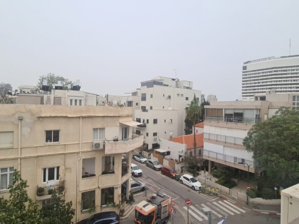 למכירה דירה ברח' הס