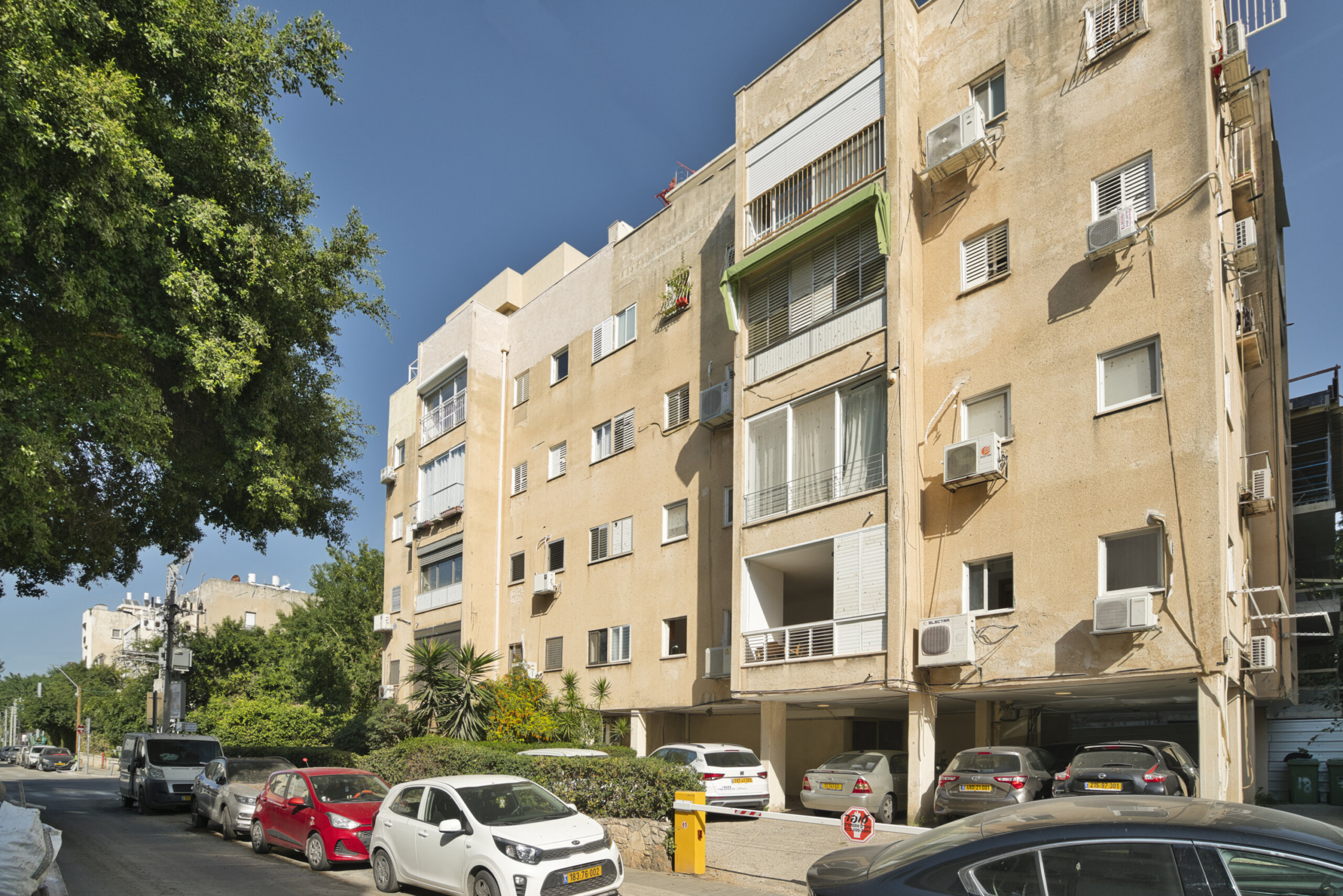 הבניין בצירלסון