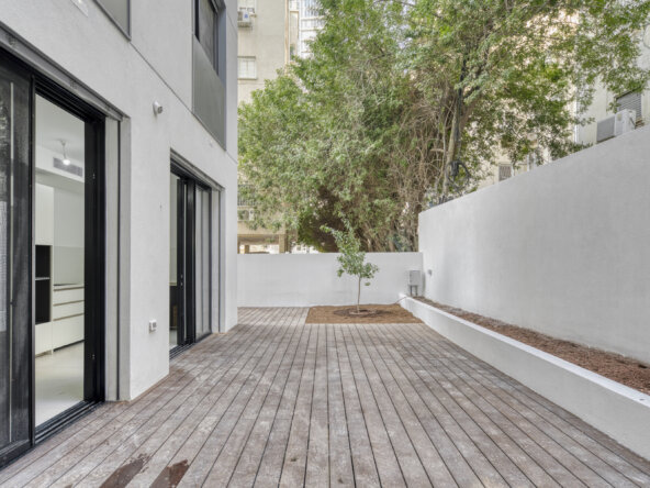 דירת גן למכירה