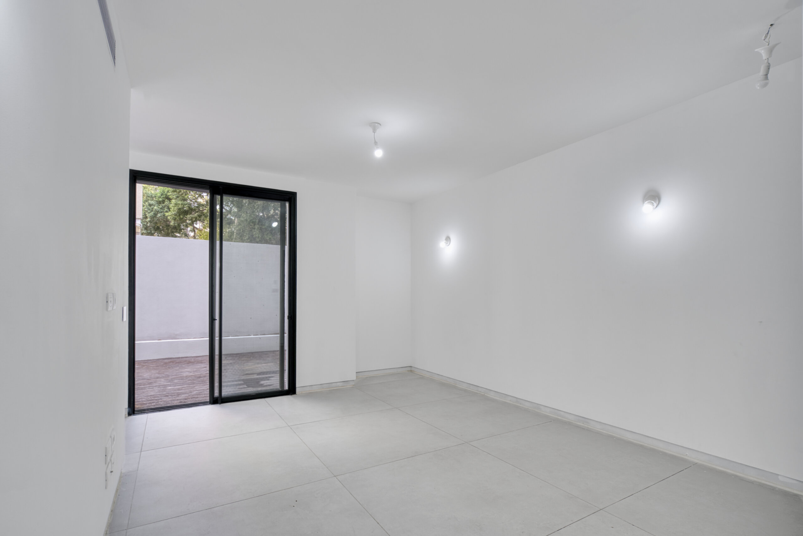 דירה חדשה למכירה